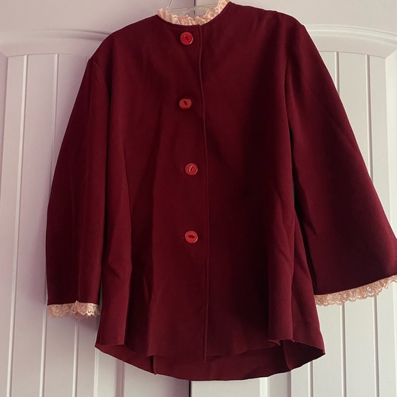 Theatre Costume - Picture 1 of 3